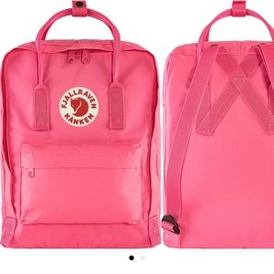 Classic Kånken backpack in hard-wearing Vinylon fabric